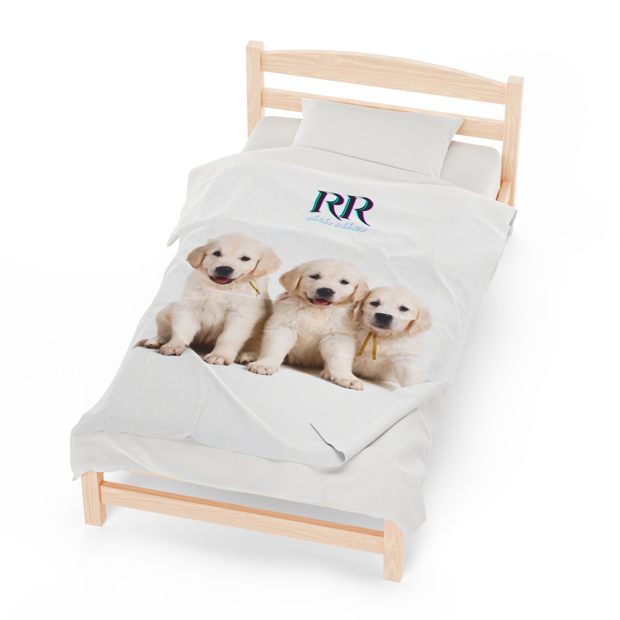 Rich Vibes RR Three White Retriever Pups - Velveteen Plush Blanket White