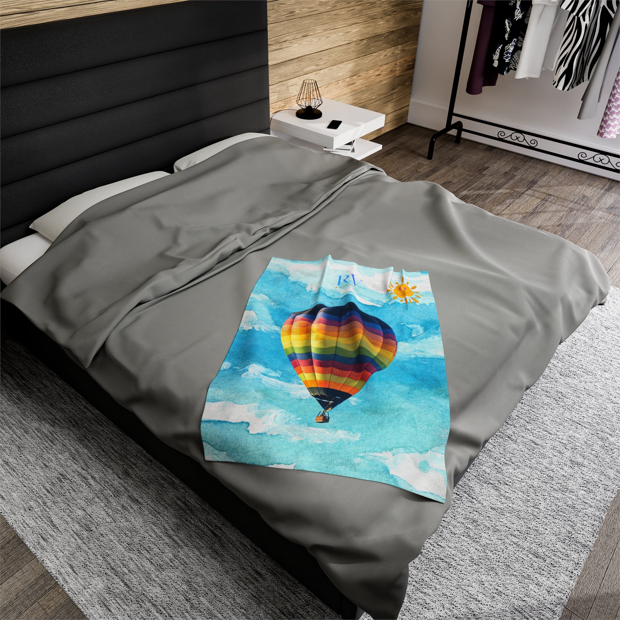 RV Multi- Colored Air Balloon Smiley Sunshine - Velveteen Plush Blanket