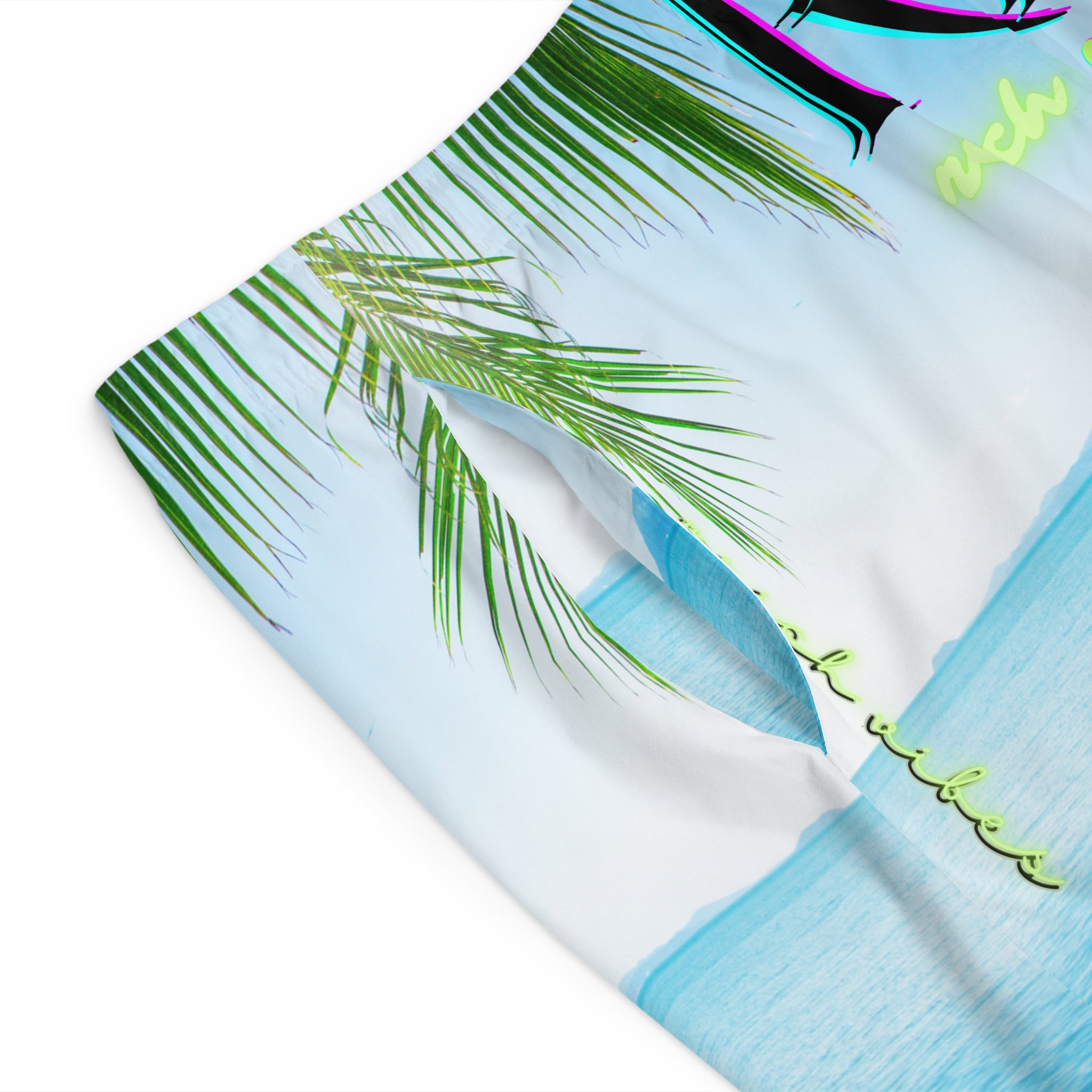 Rich Vibes Sky Blue Sea Foam Beach Chill Vibes - Men's Board Shorts (AOP)