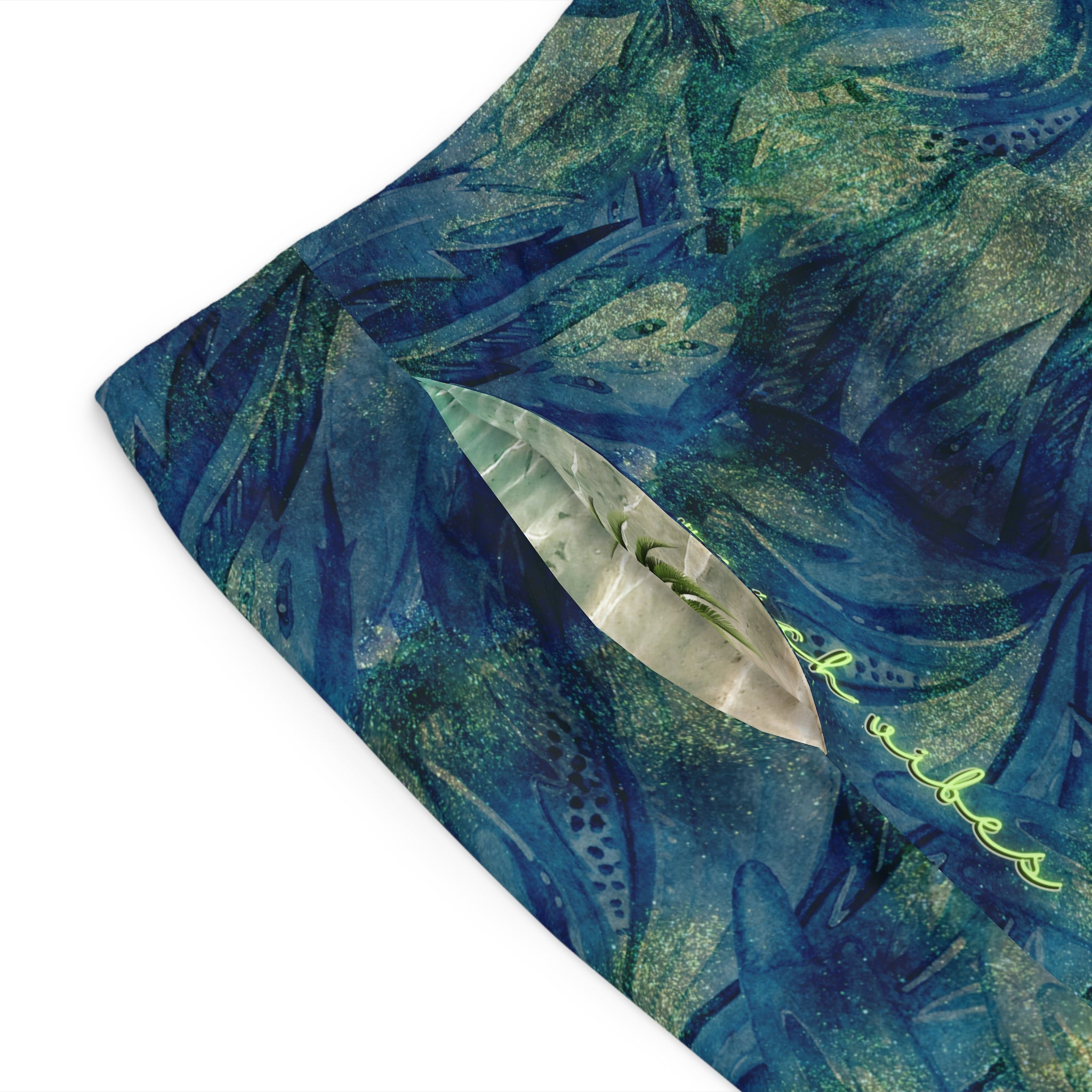 Rich Vibes Blue Green Choral Leaf Beach Chill Vibes RV1.0 - Men's Board Shorts (AOP)