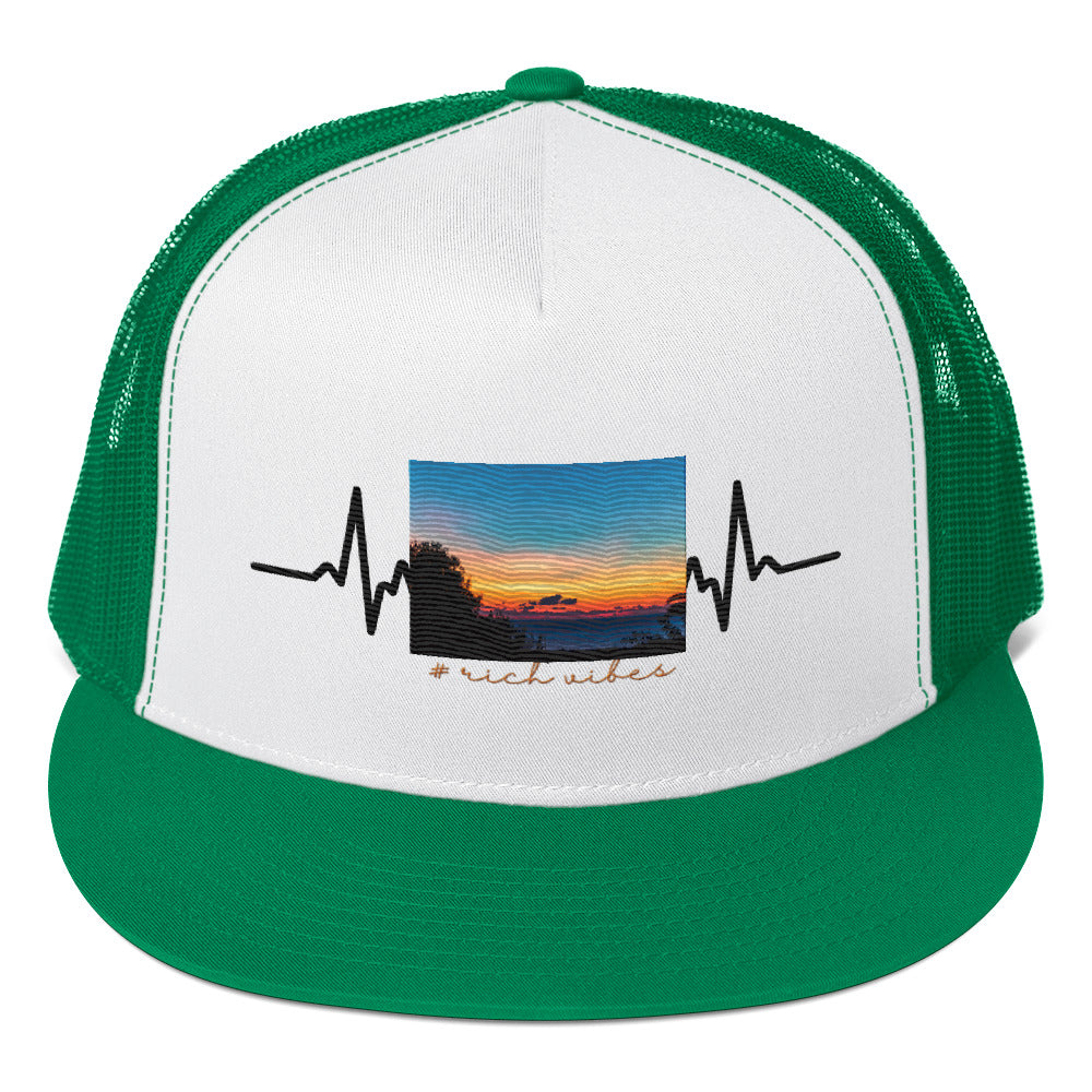 RV5 Rich Vibes Summer Sunset Pulse - Trucker Cap
