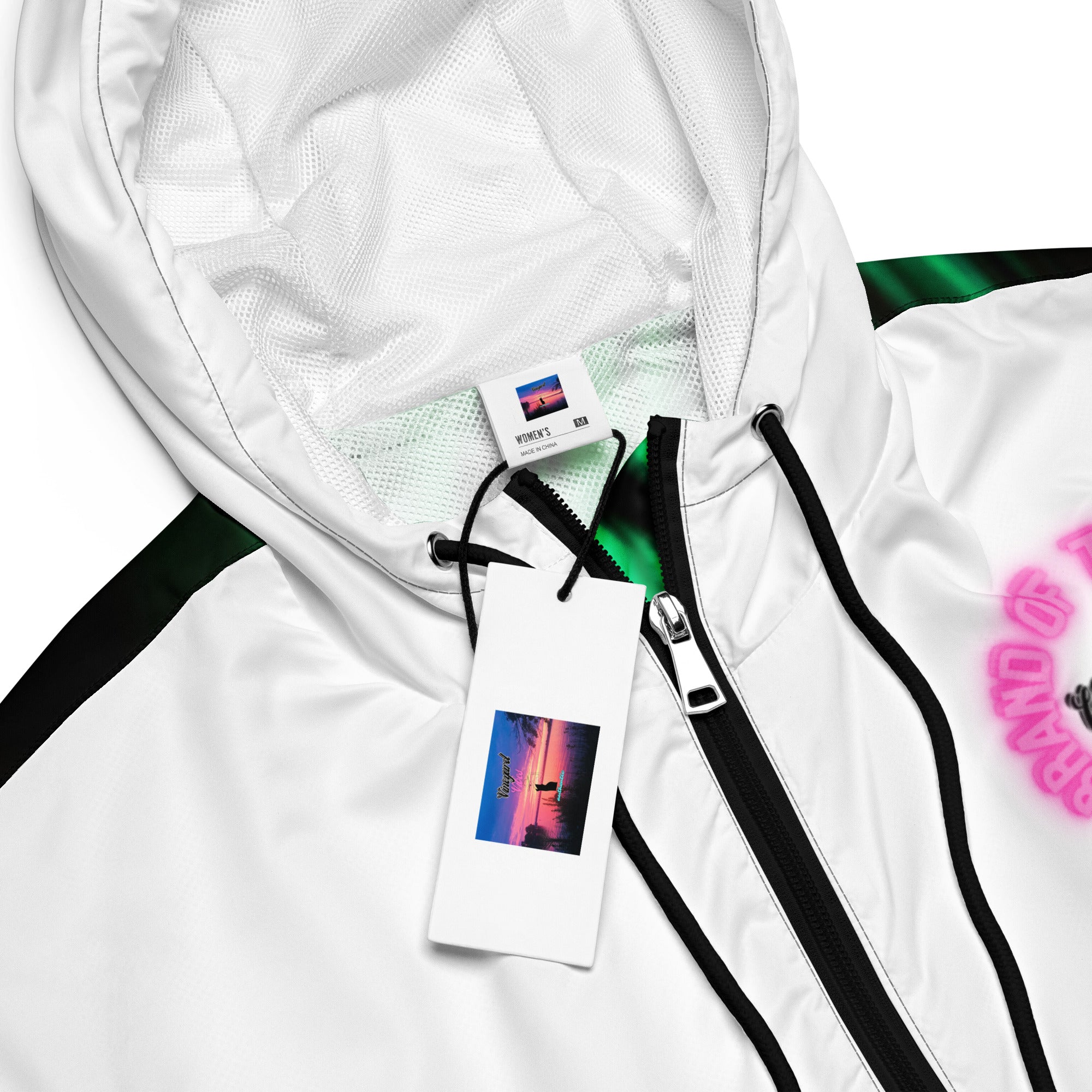 Vineyard Vibes Miami Silhouette Women’s cropped windbreaker