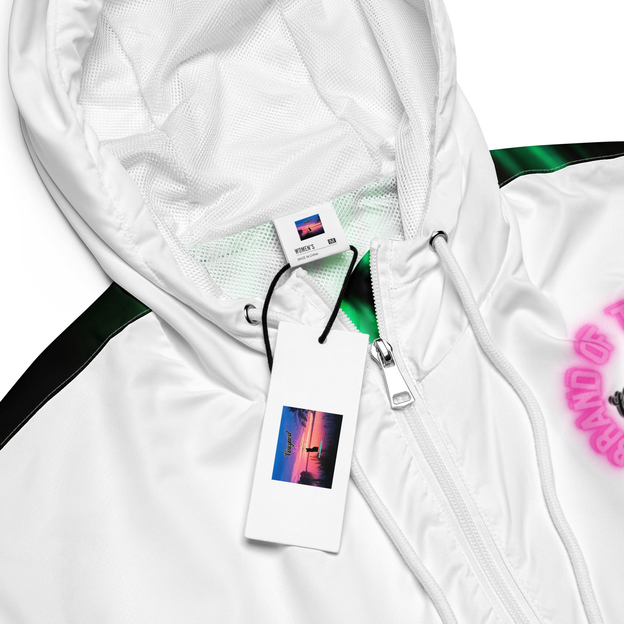 Vineyard Vibes Miami Silhouette Women’s cropped windbreaker