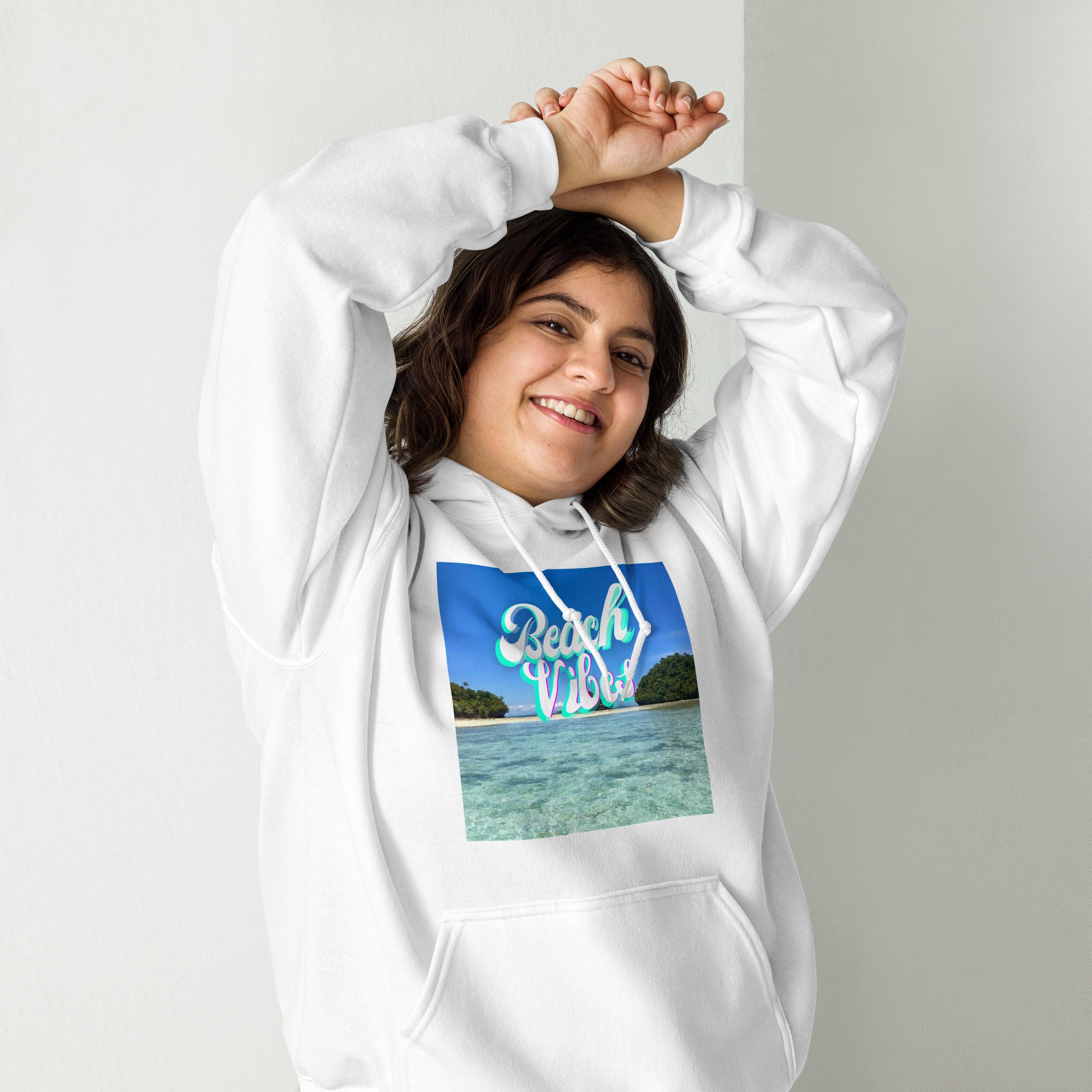 RV Brand Of The Brave Beach Vibes 1.0 - Heavy Hoodie