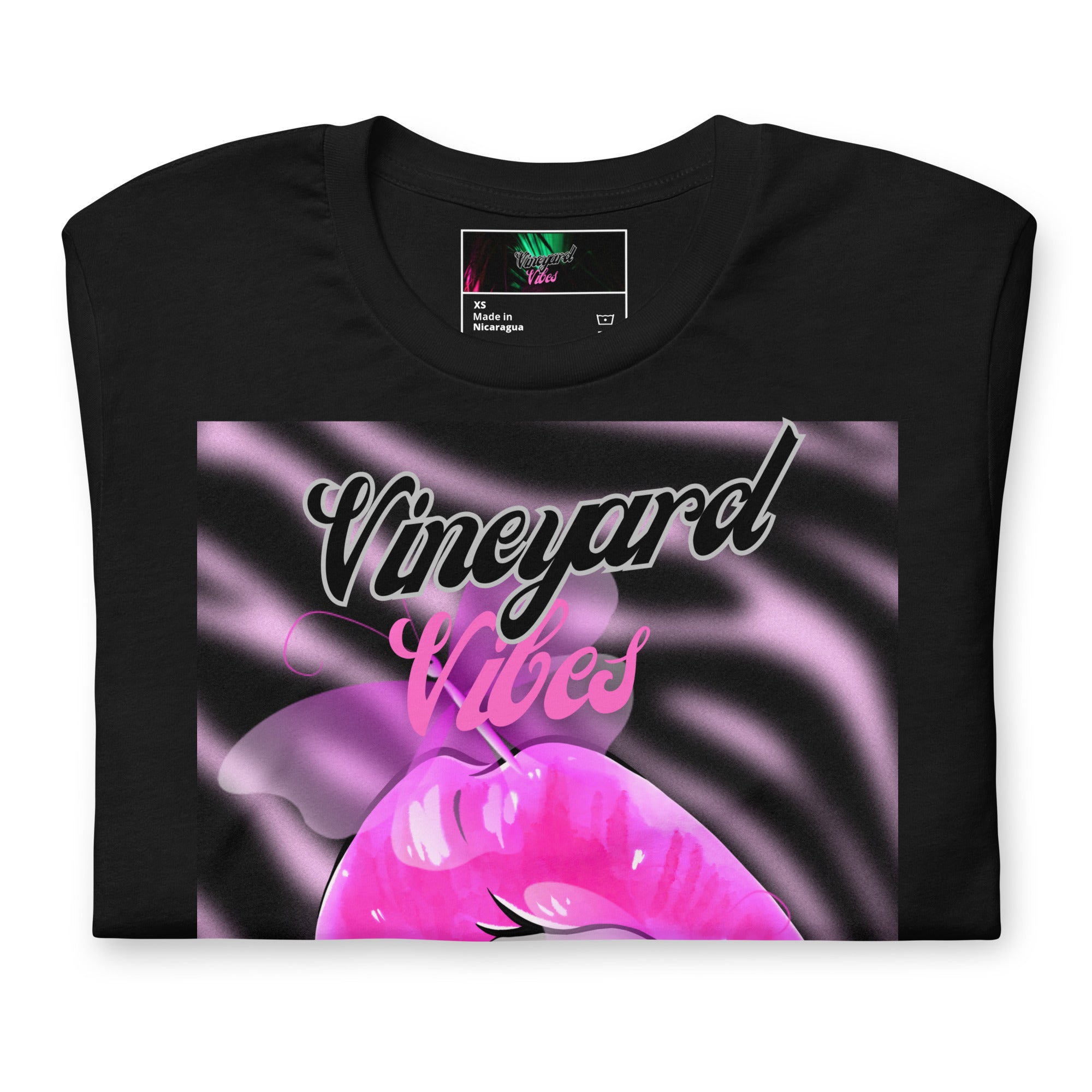 Vineyard Vibes Pink Print Diva Kiss - Unisex t-shirt