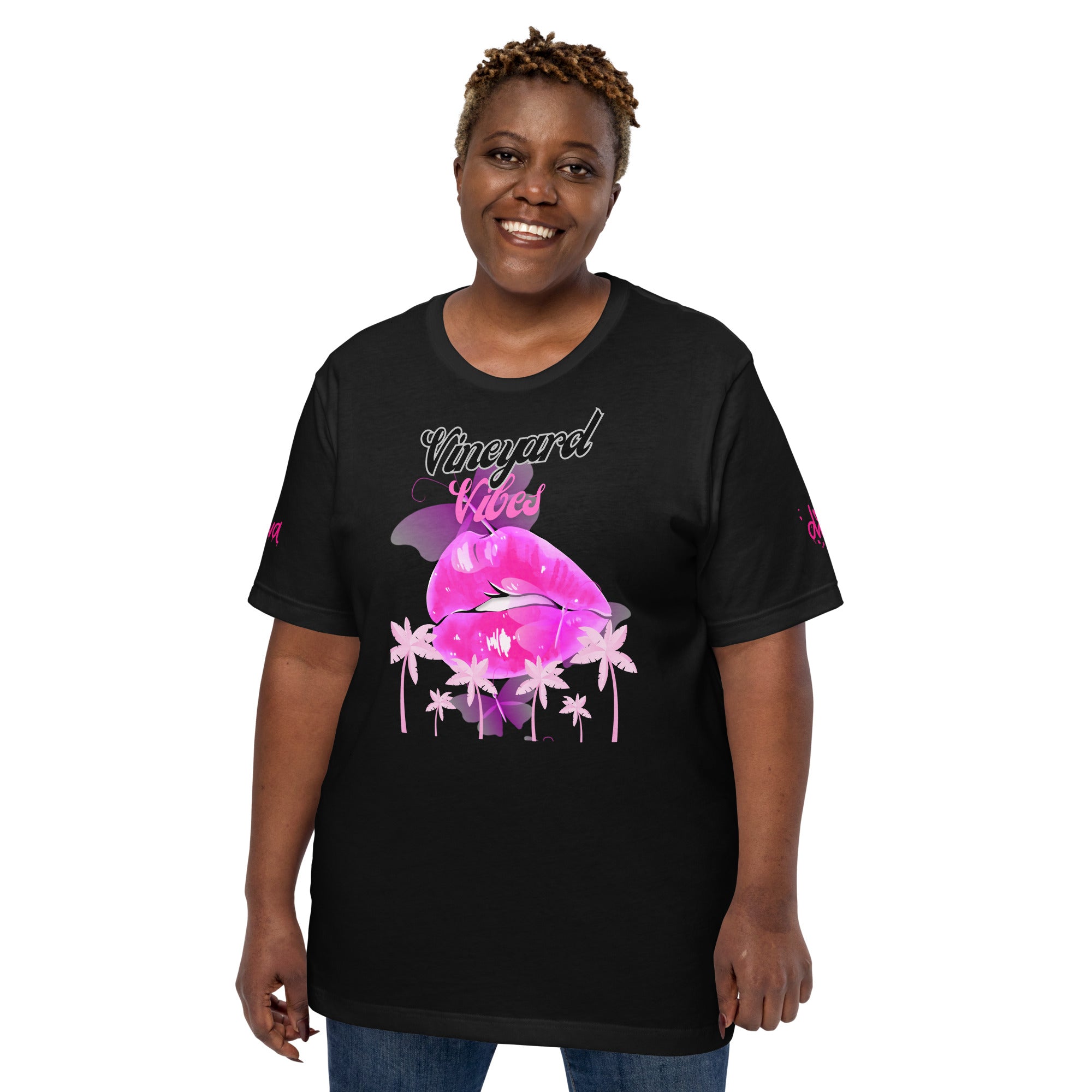 Vineyard Vibes Tropical Pink Print Diva Kiss - Unisex t-shirt Black
