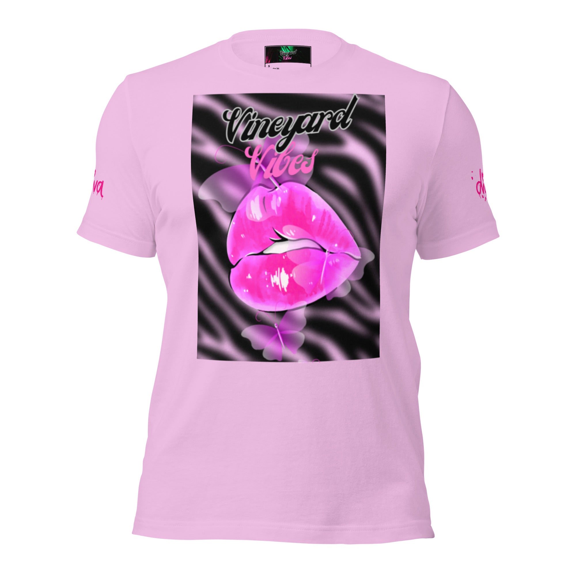 Vineyard Vibes Pink Print Diva Kiss - Unisex t-shirt Lilac