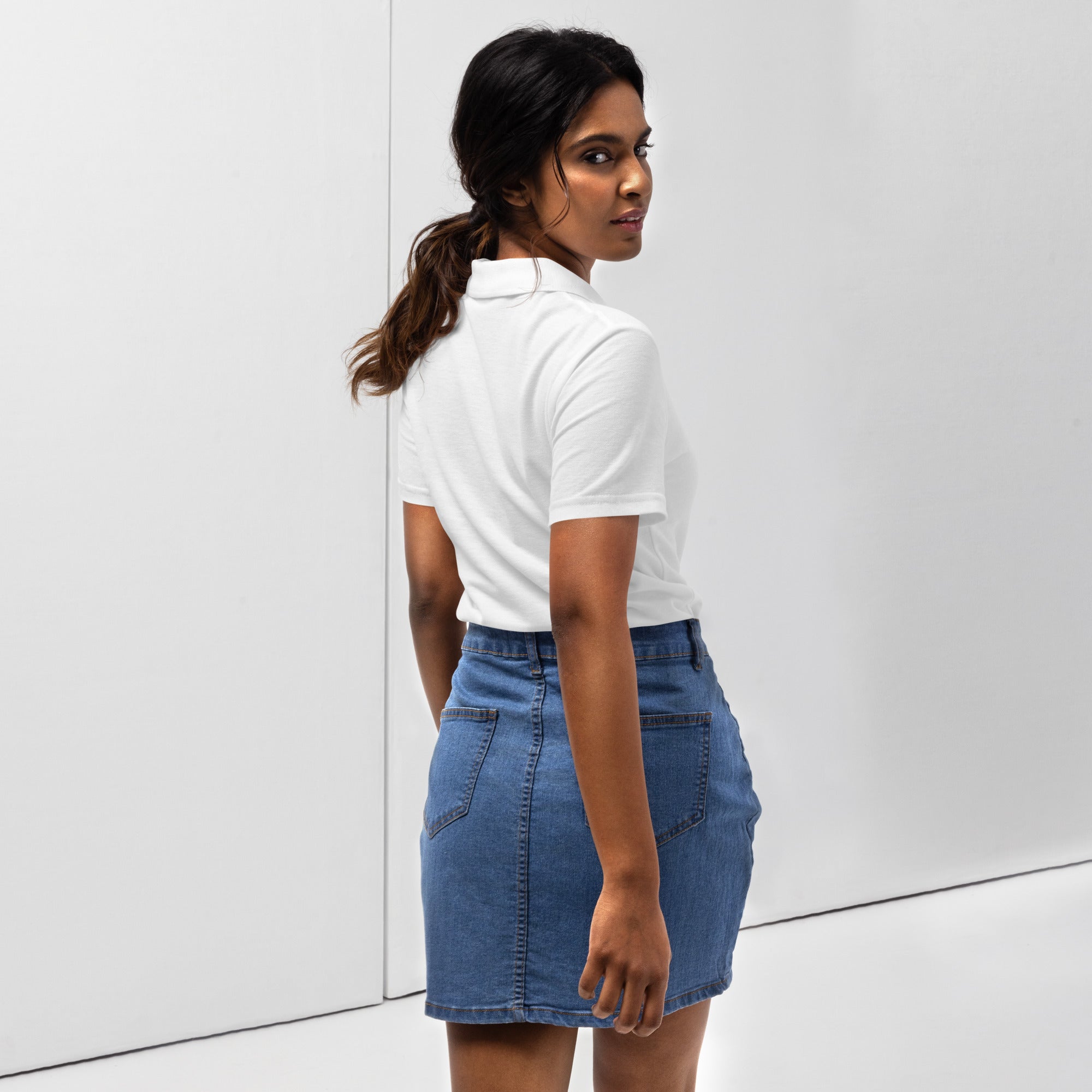 Rich Vibes RV Logo - Women’s pique polo shirt