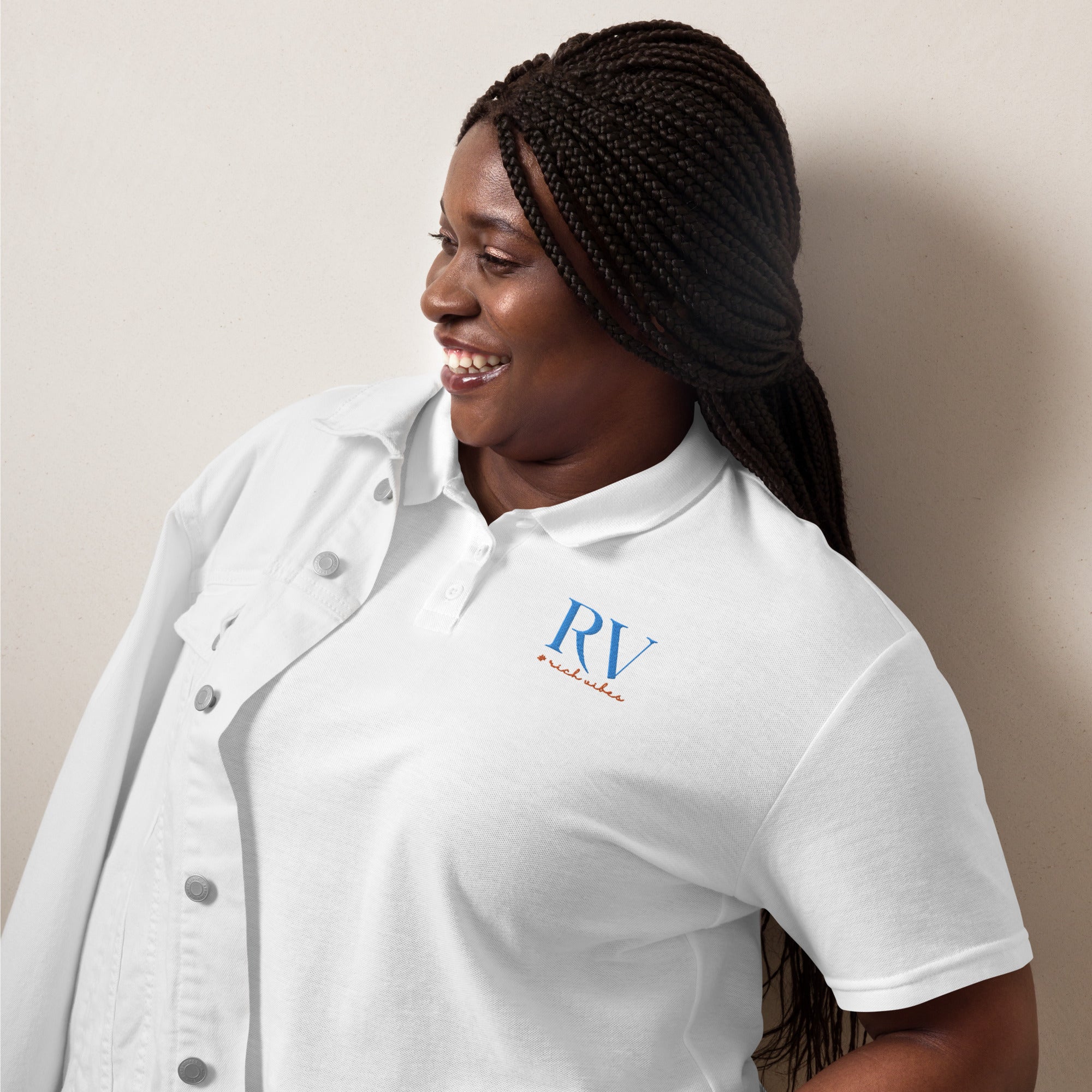 Rich Vibes RV Logo - Women’s pique polo shirt
