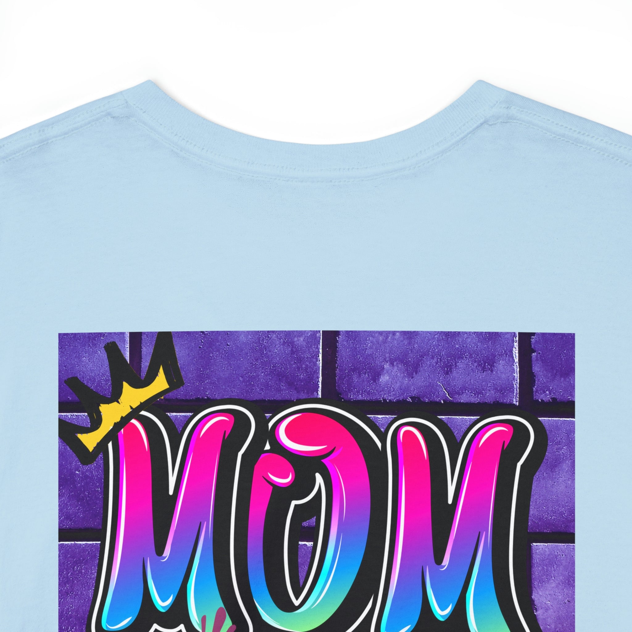 MOM IS DA DOMB - 90s Retro - Heavy T-Shirt
