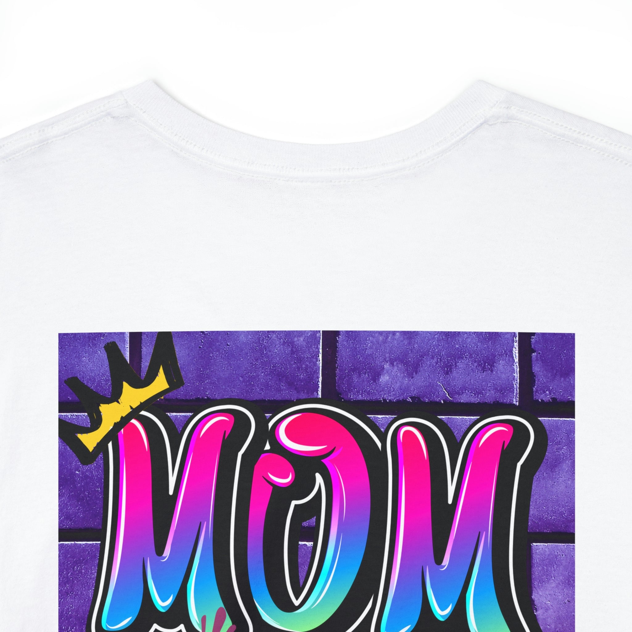 MOM IS DA DOMB - 90s Retro - Heavy T-Shirt