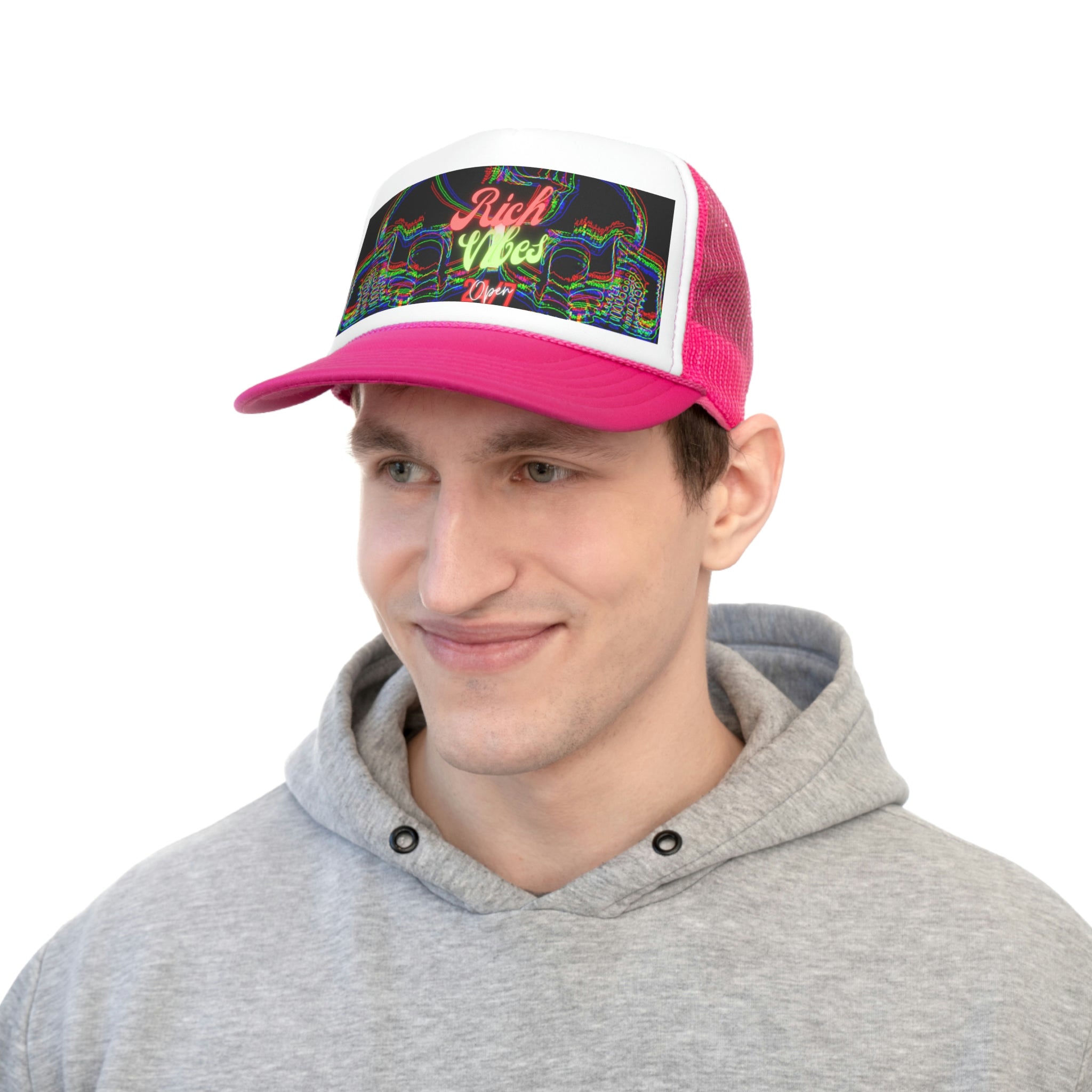 Rich Vibes Red Bubble Print Skulls Black - Trucker Hat