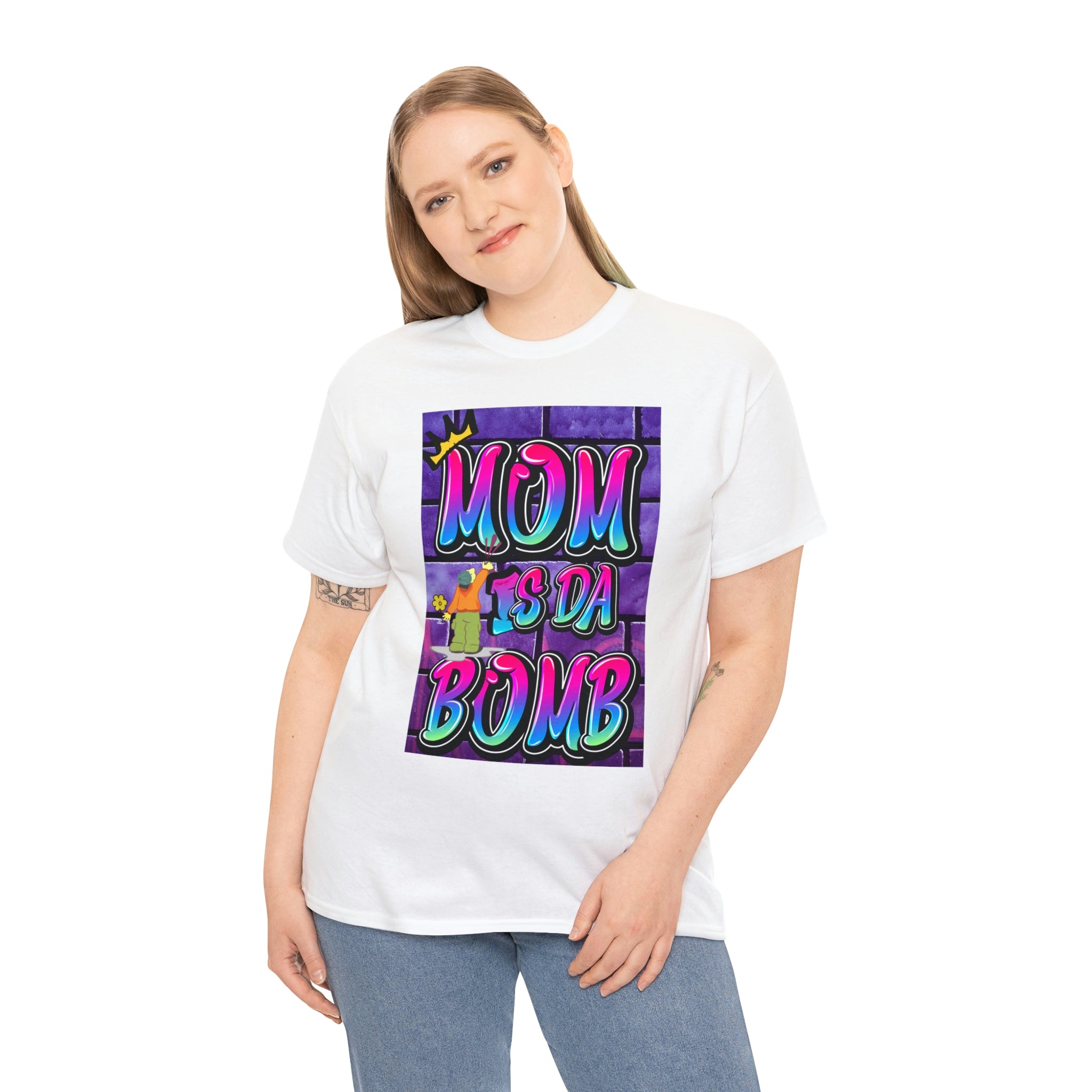 MOM IS DA DOMB - 90s Retro - Heavy T-Shirt