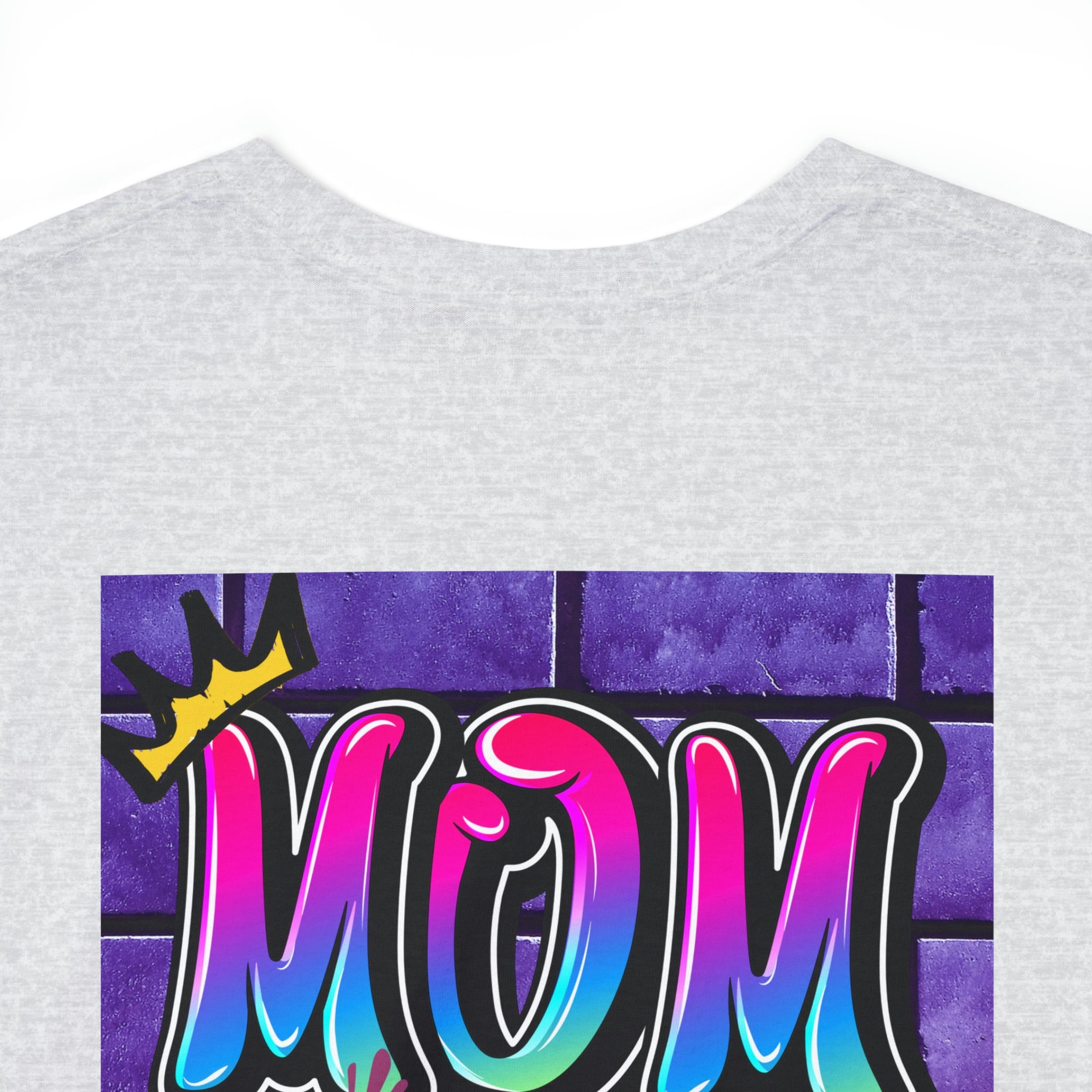 MOM IS DA DOMB - 90s Retro - Heavy T-Shirt