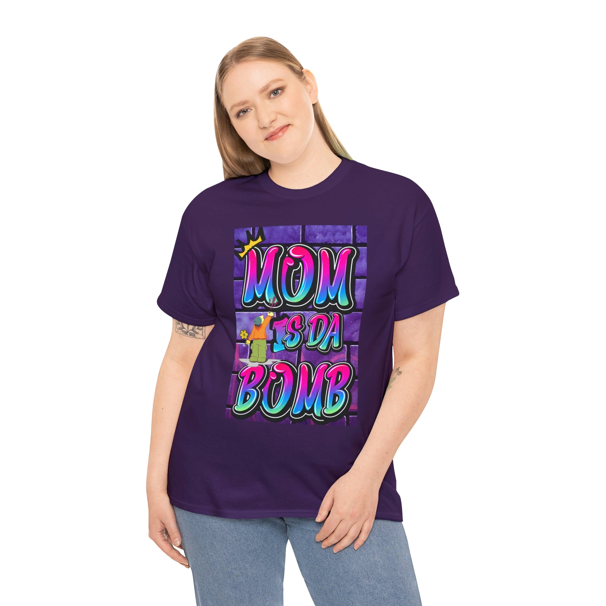 MOM IS DA DOMB - 90s Retro - Heavy T-Shirt
